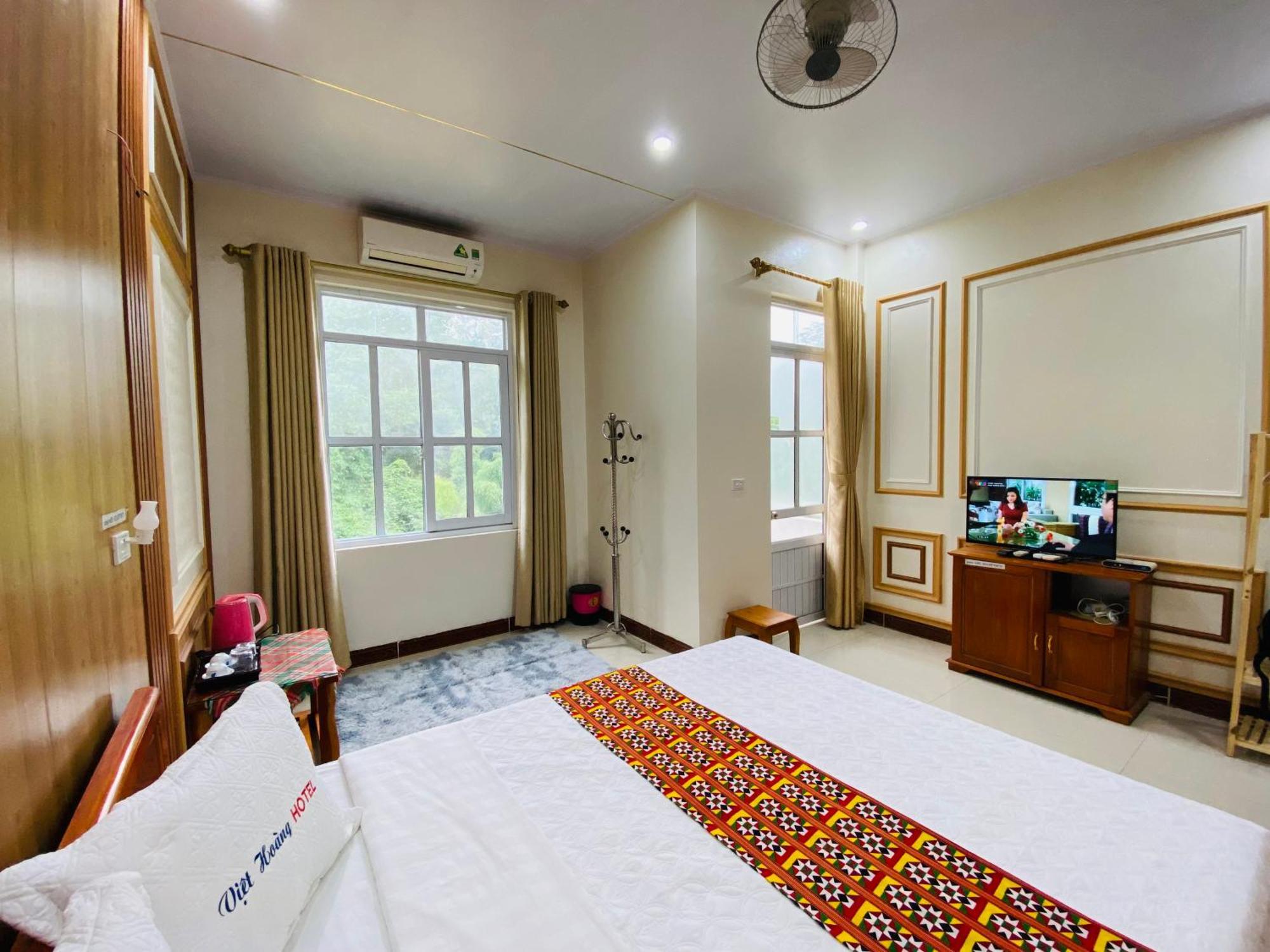Viet Hoang Hotel Bao Lac Exterior foto